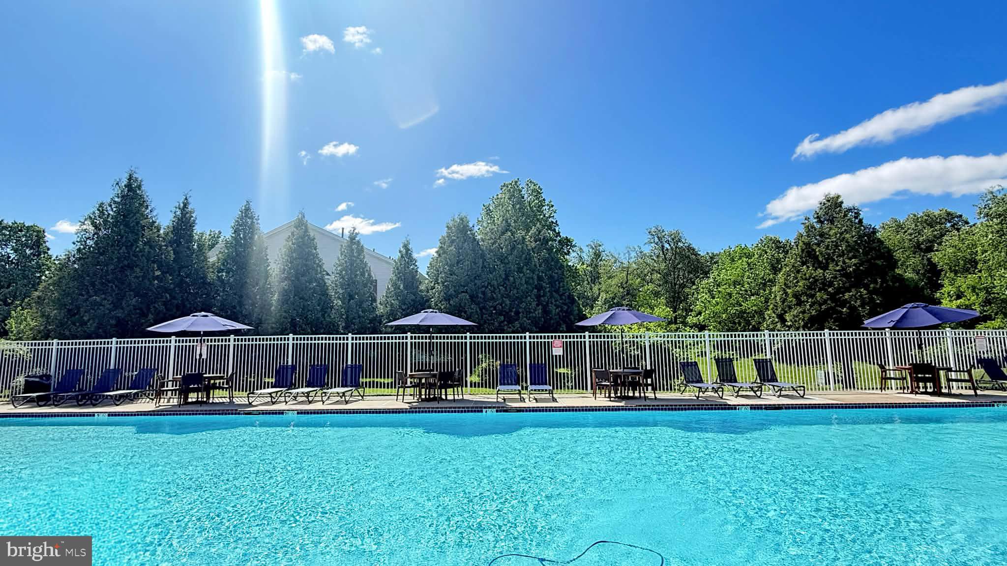 BRANDYWINE @ THORN - Residential
