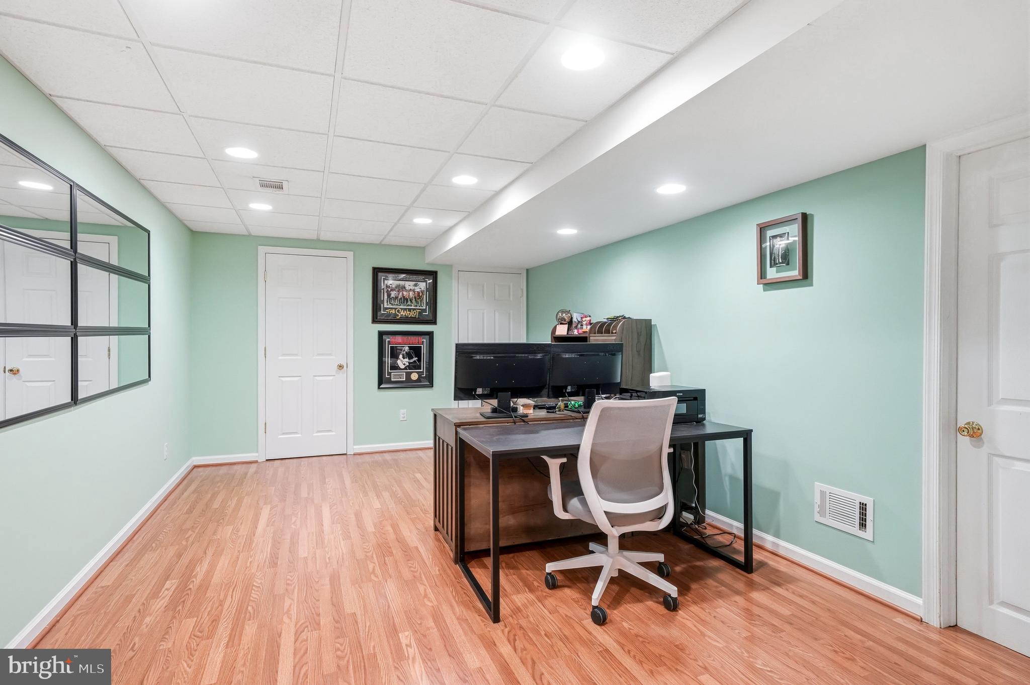 BRANDYWINE @ THORN - Residential