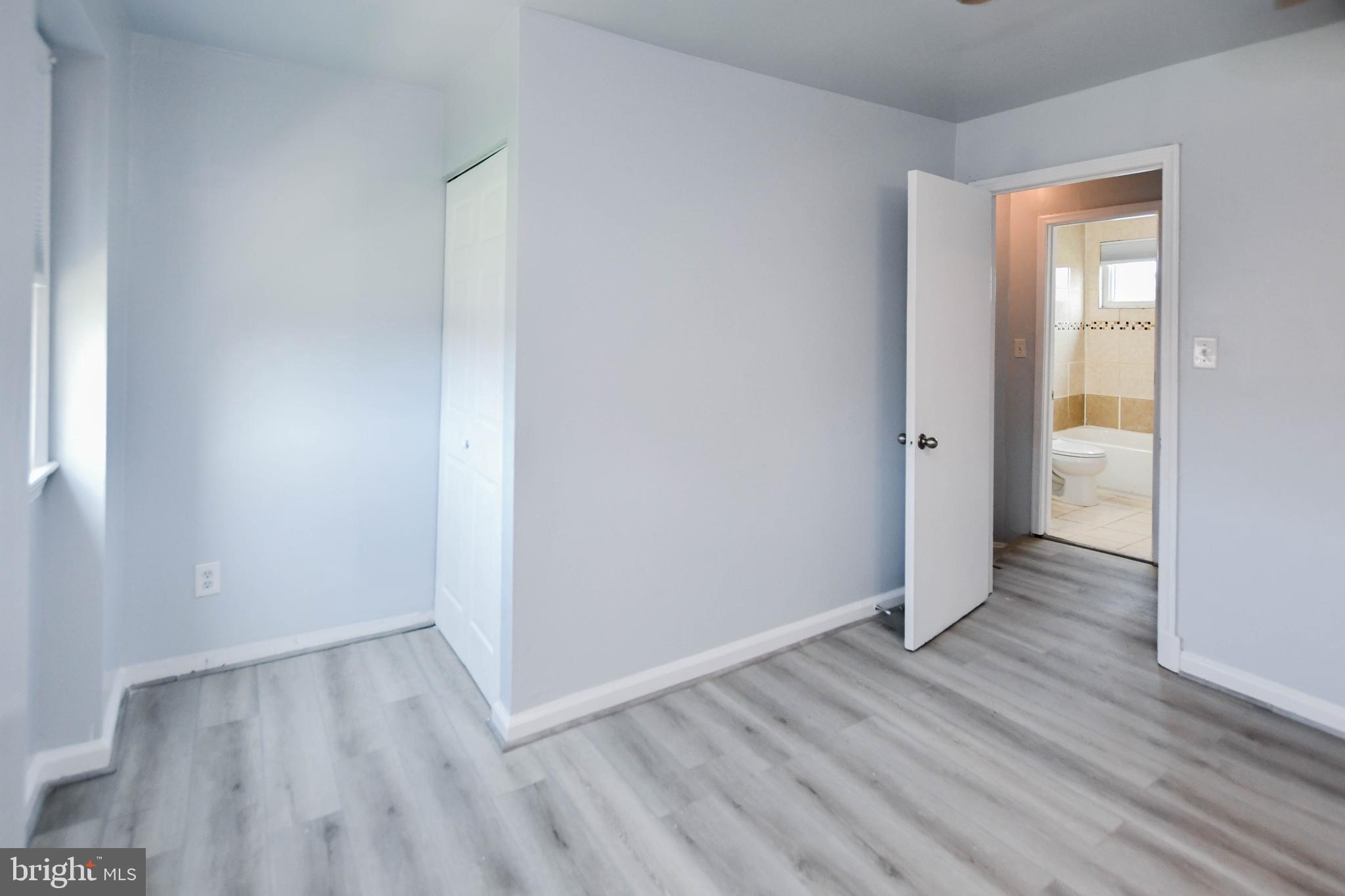 IVERSON MEWS CONDOMINIUM - Residential