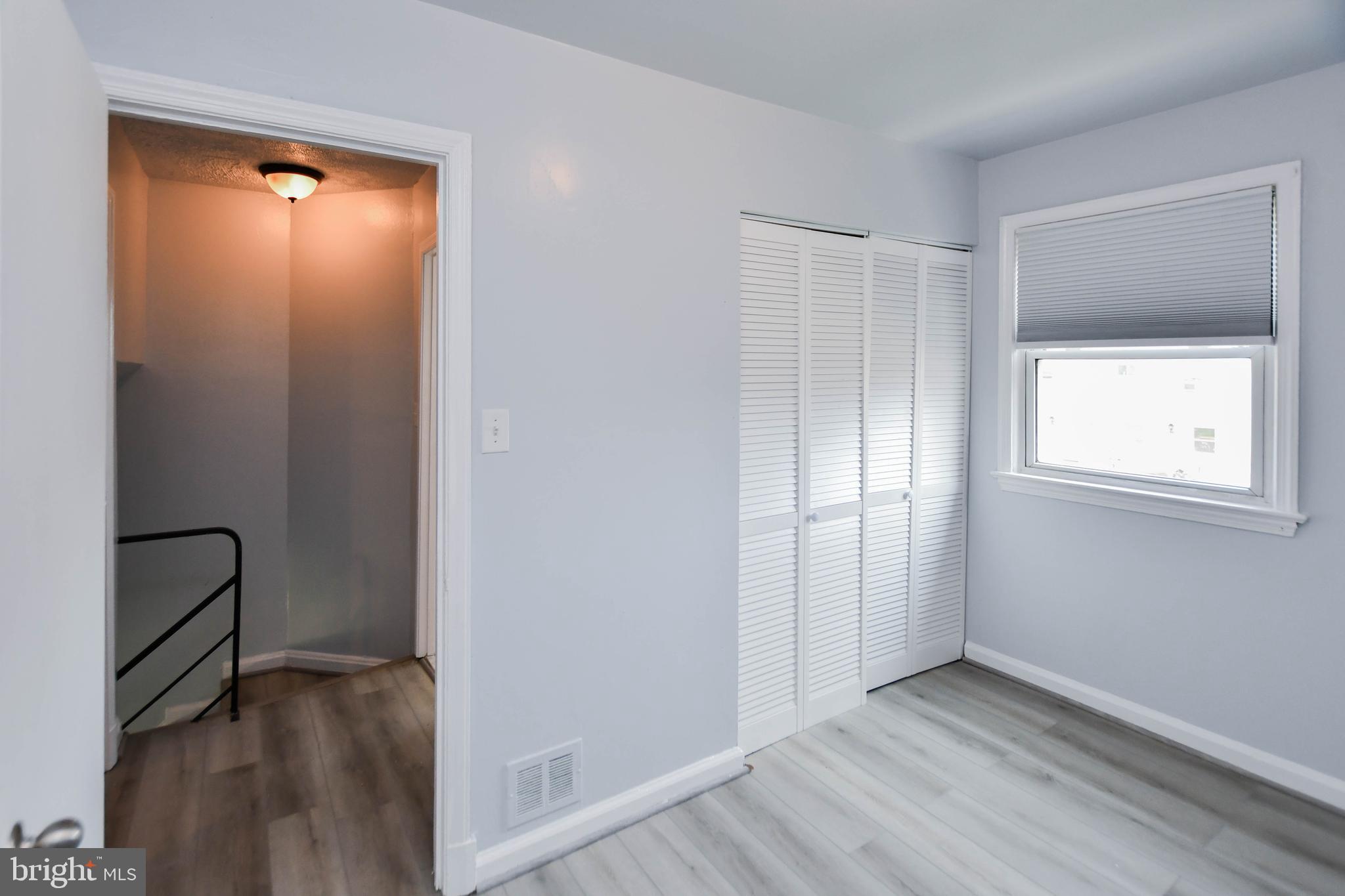 IVERSON MEWS CONDOMINIUM - Residential