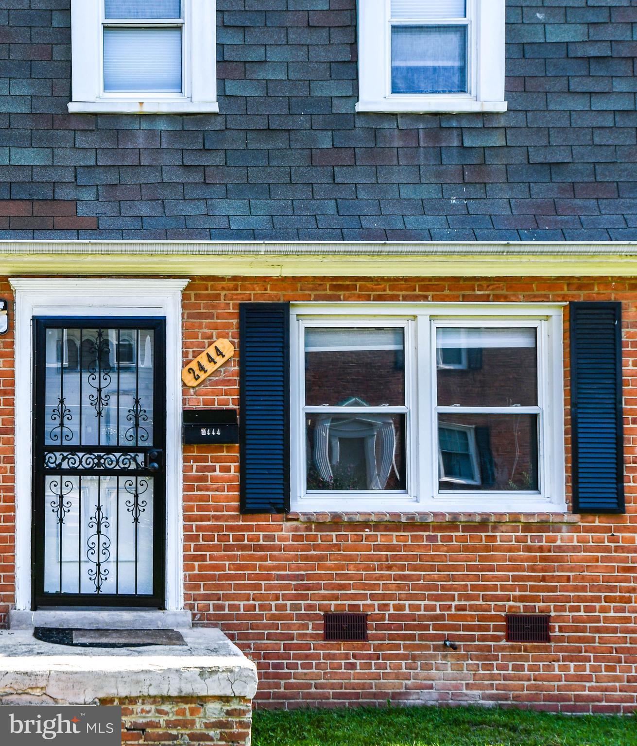 IVERSON MEWS CONDOMINIUM - Residential