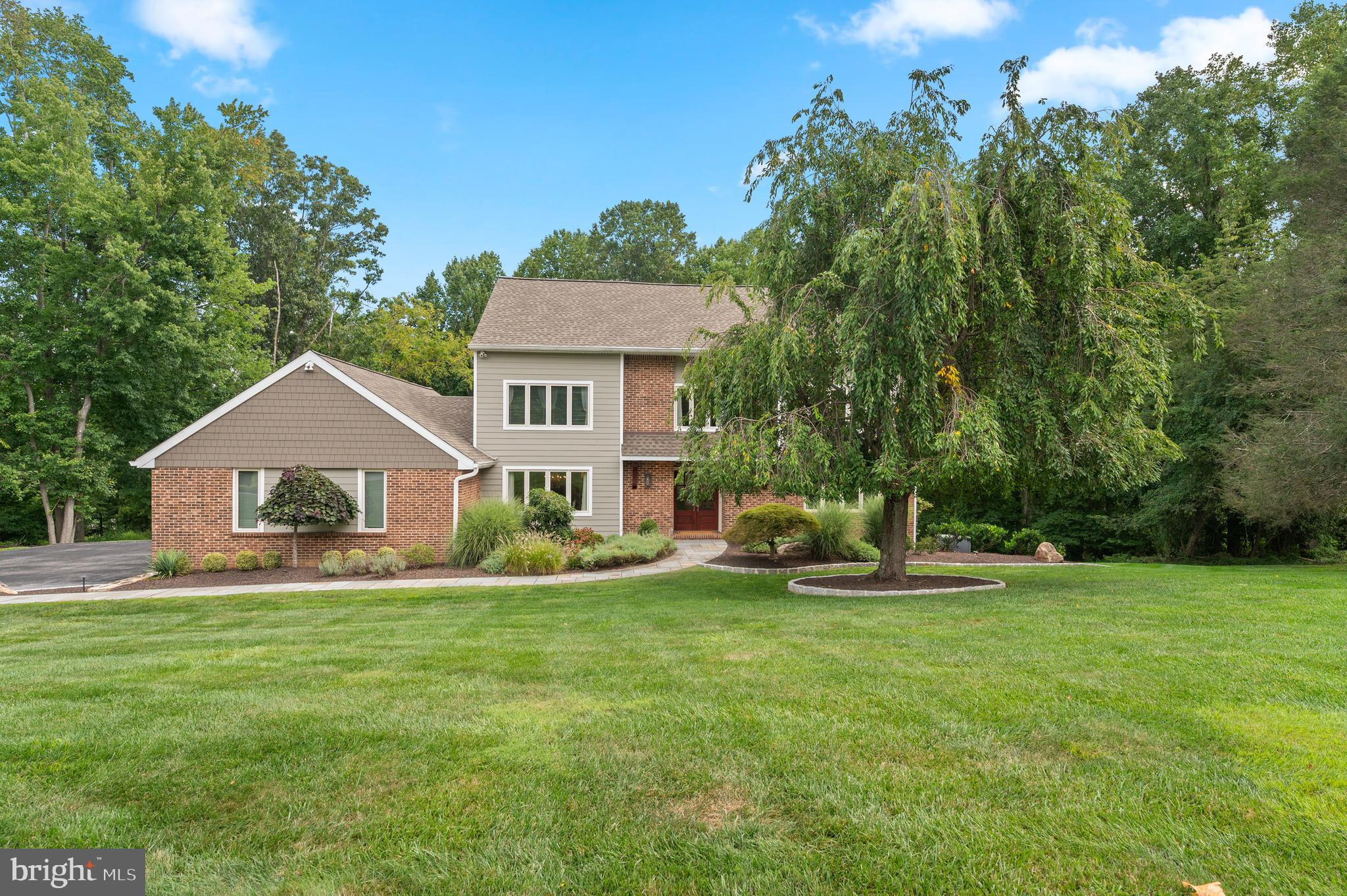ROSE TREE WOODS - Residential