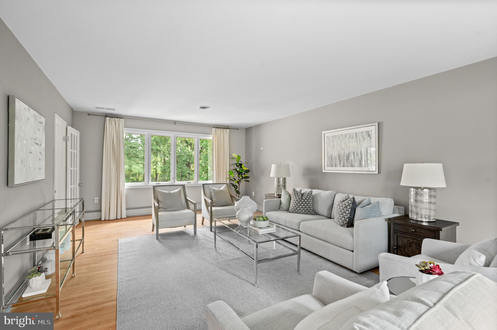 ROSE TREE WOODS - Residential