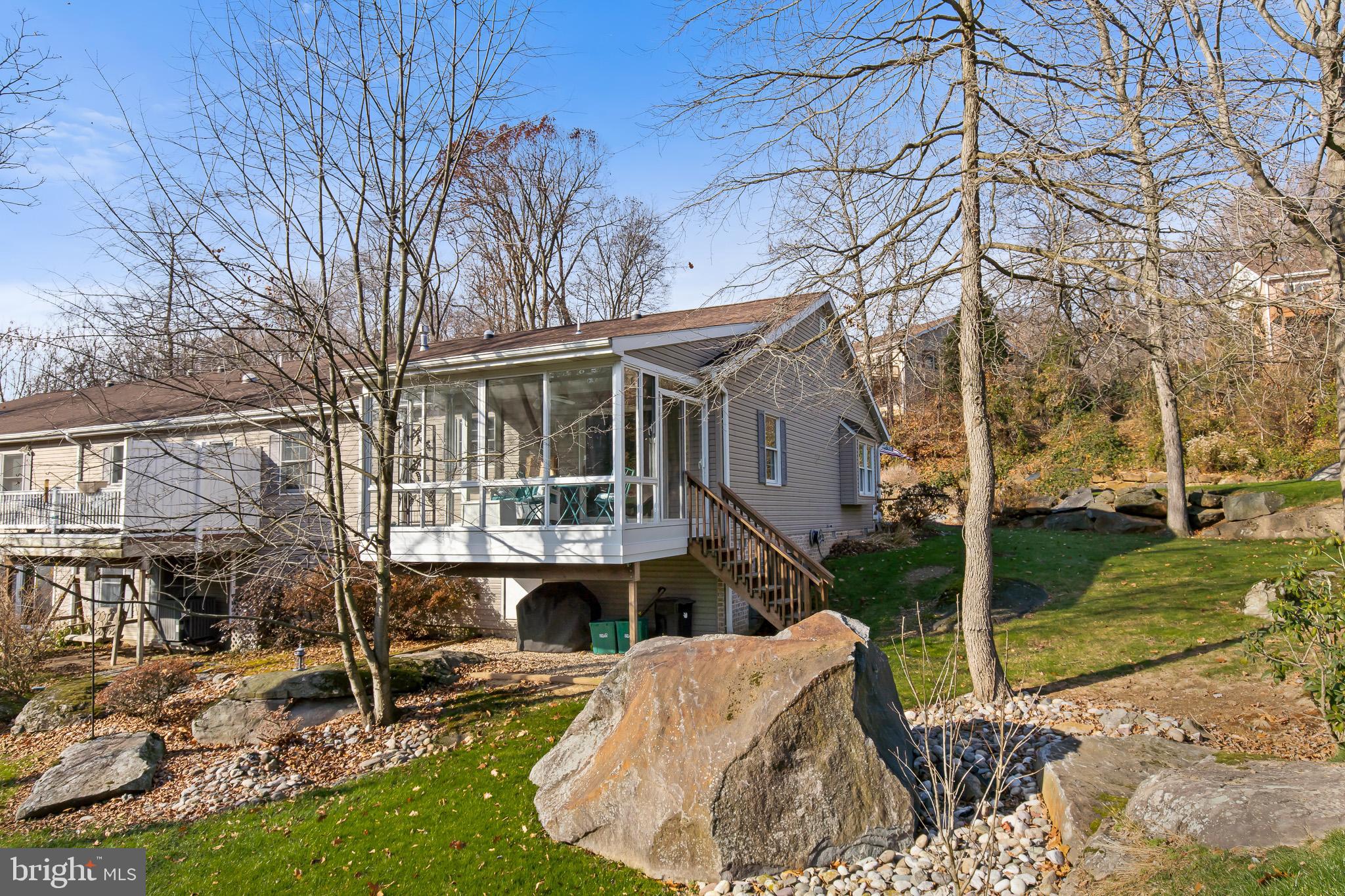 TIMBER VILLA - Residential