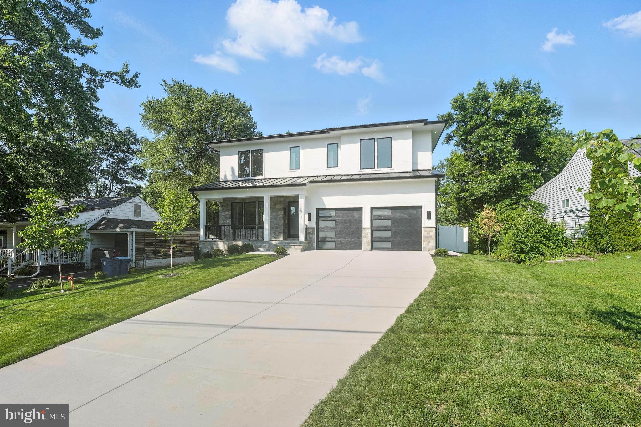 PIMMIT HILLS - Residential