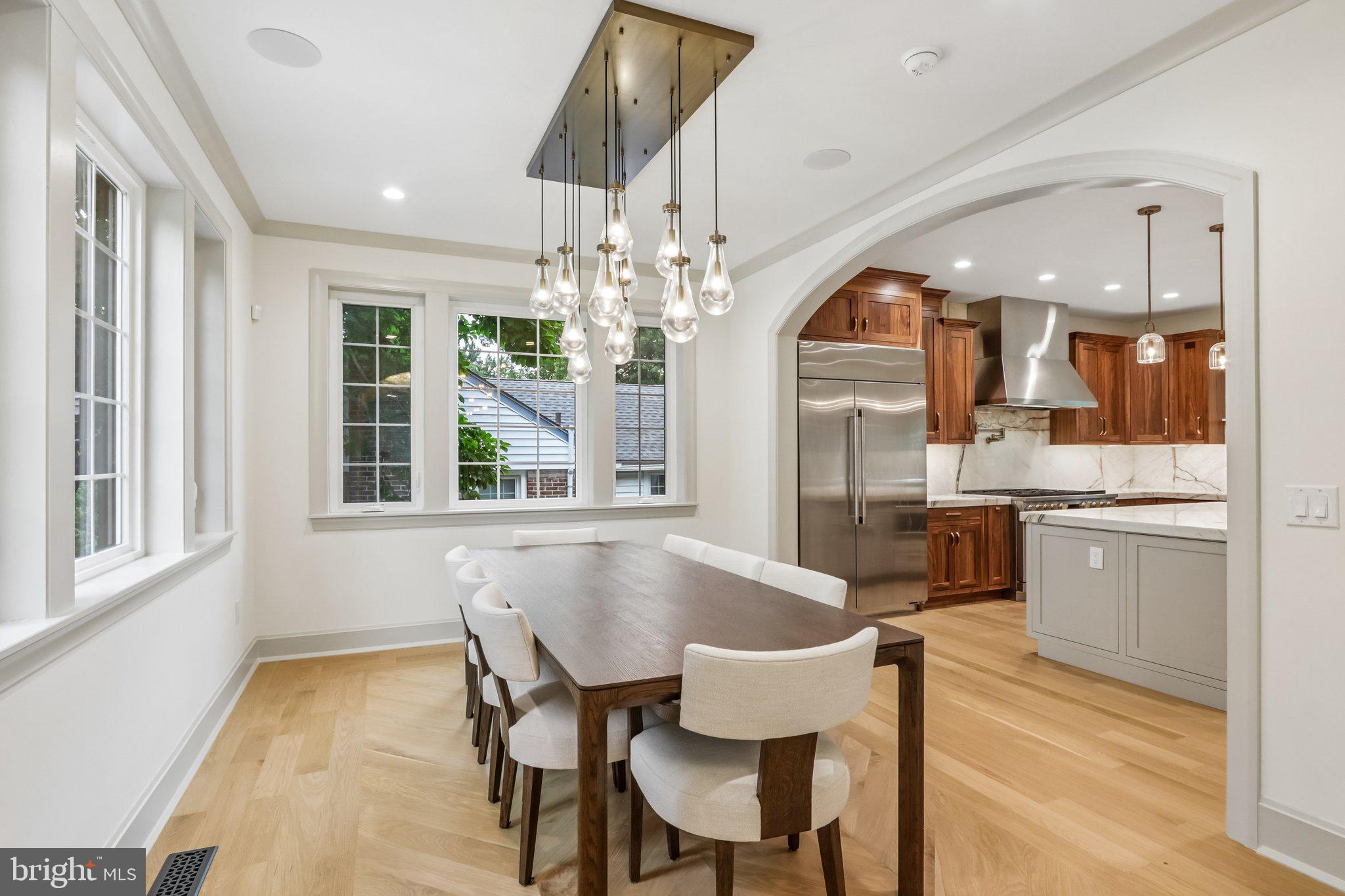 COLLEGE PARK - Residential