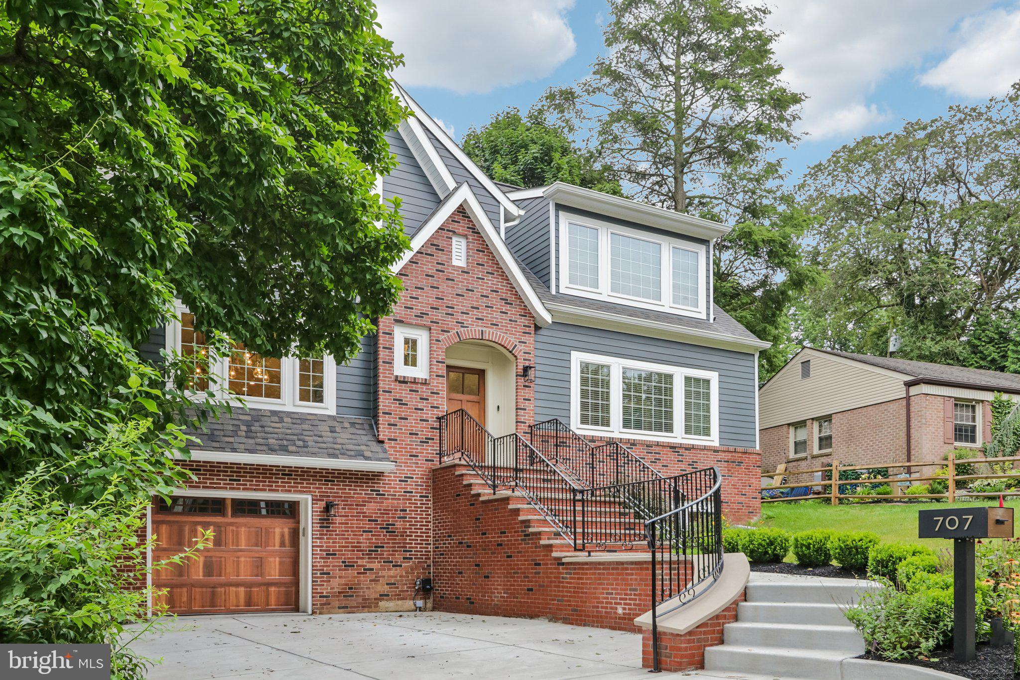 COLLEGE PARK - Residential