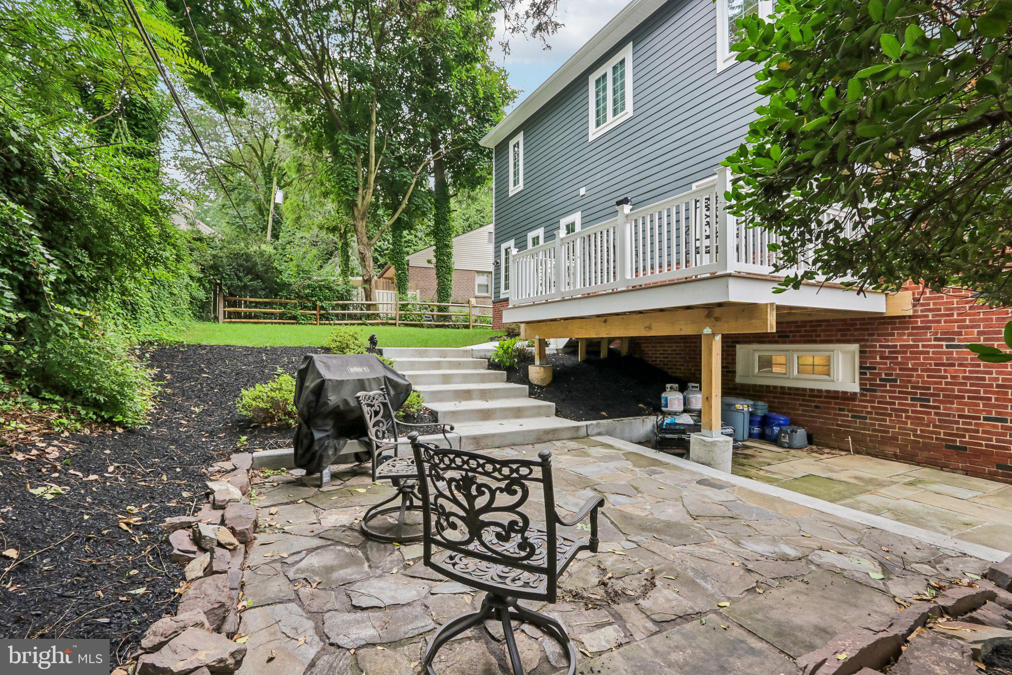 COLLEGE PARK - Residential