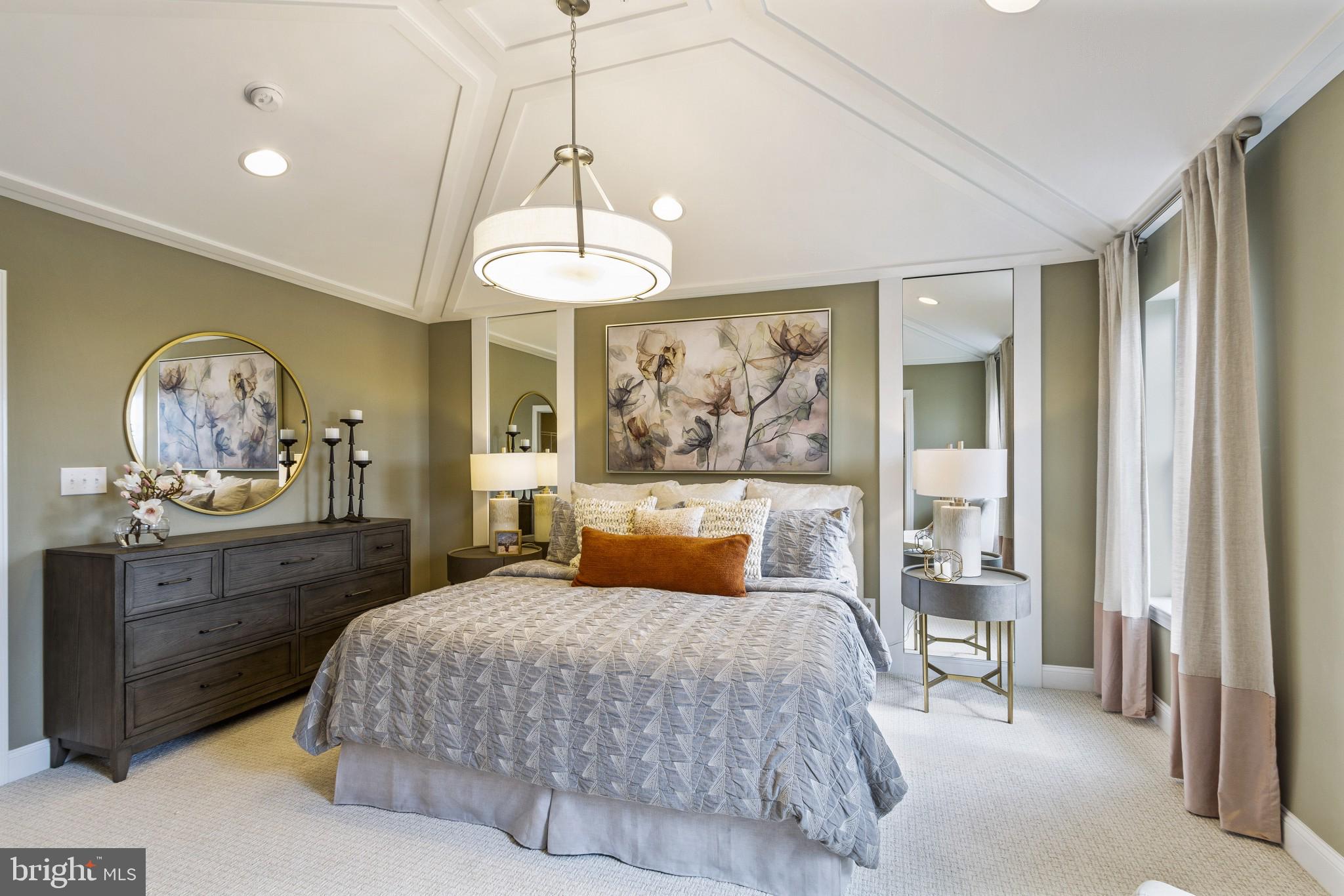 WESTVIEW SQUARE - Residential