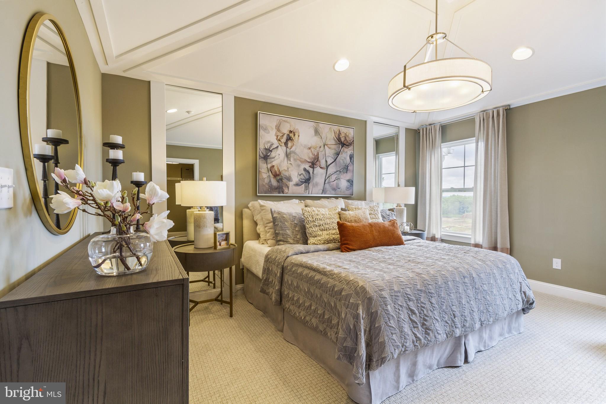 WESTVIEW SQUARE - Residential