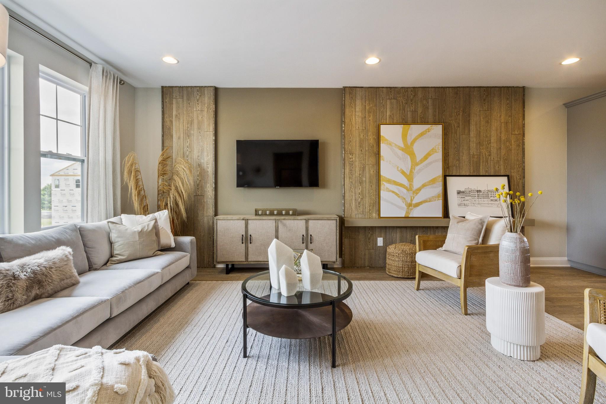 WESTVIEW SQUARE - Residential
