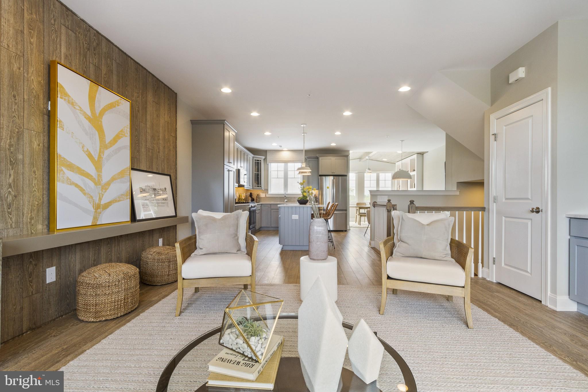 WESTVIEW SQUARE - Residential