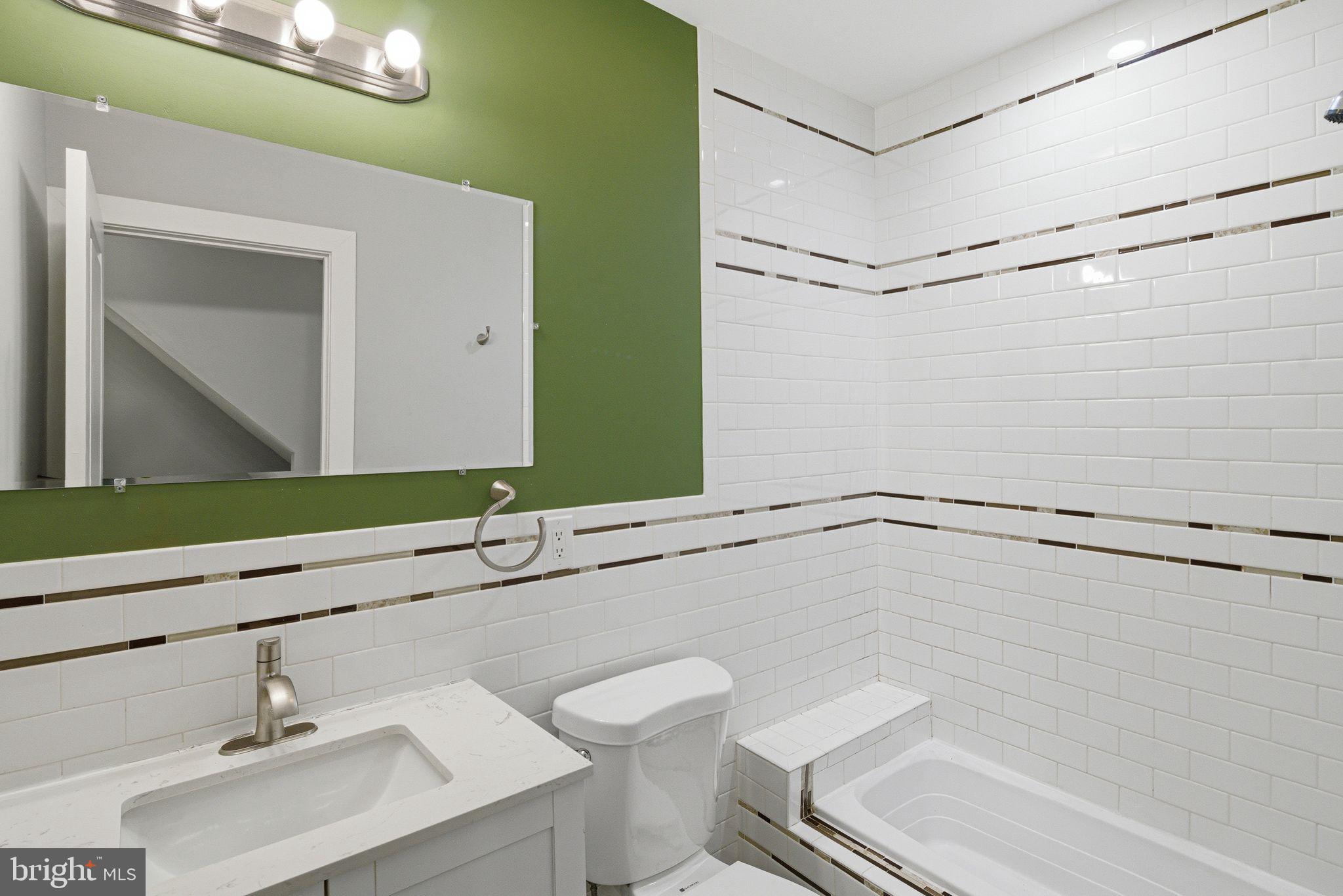 OLDE KENSINGTON - Residential