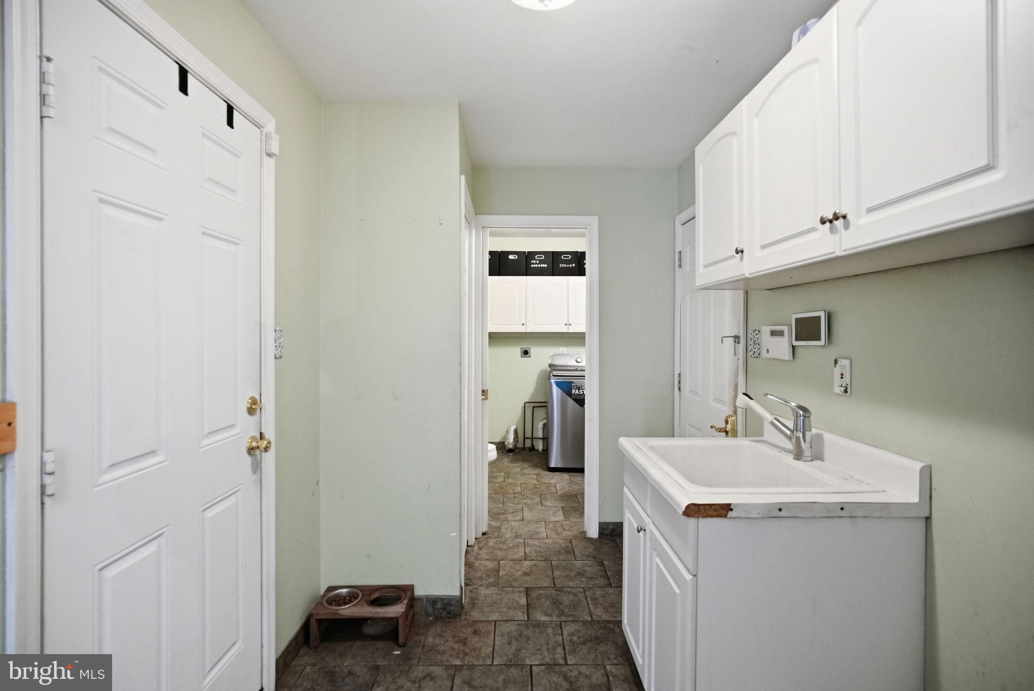 GWYNMONT FARMS - Residential