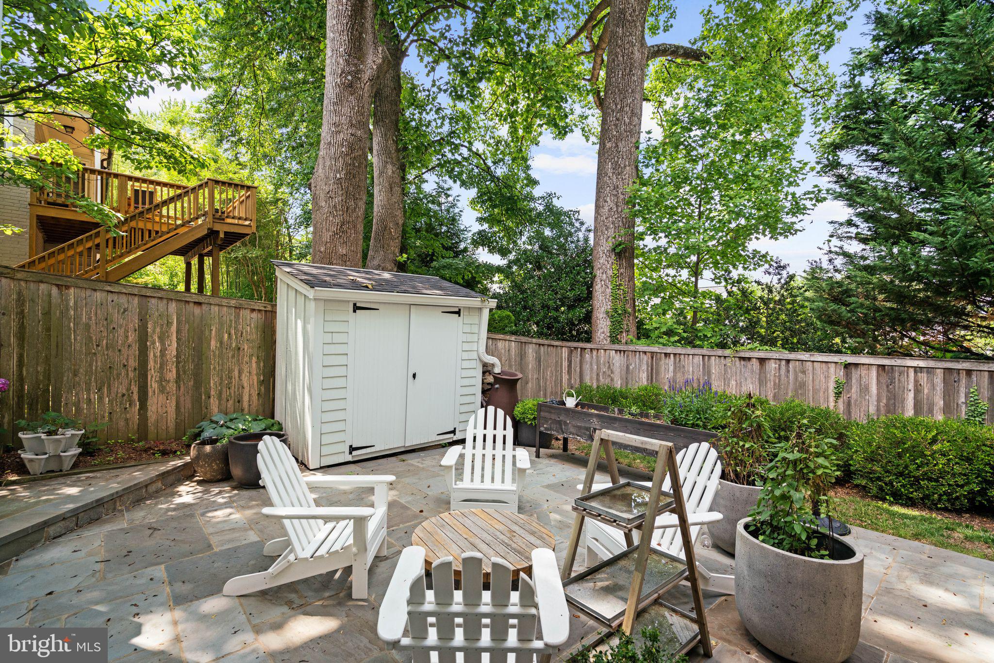 WESTGATE - Residential