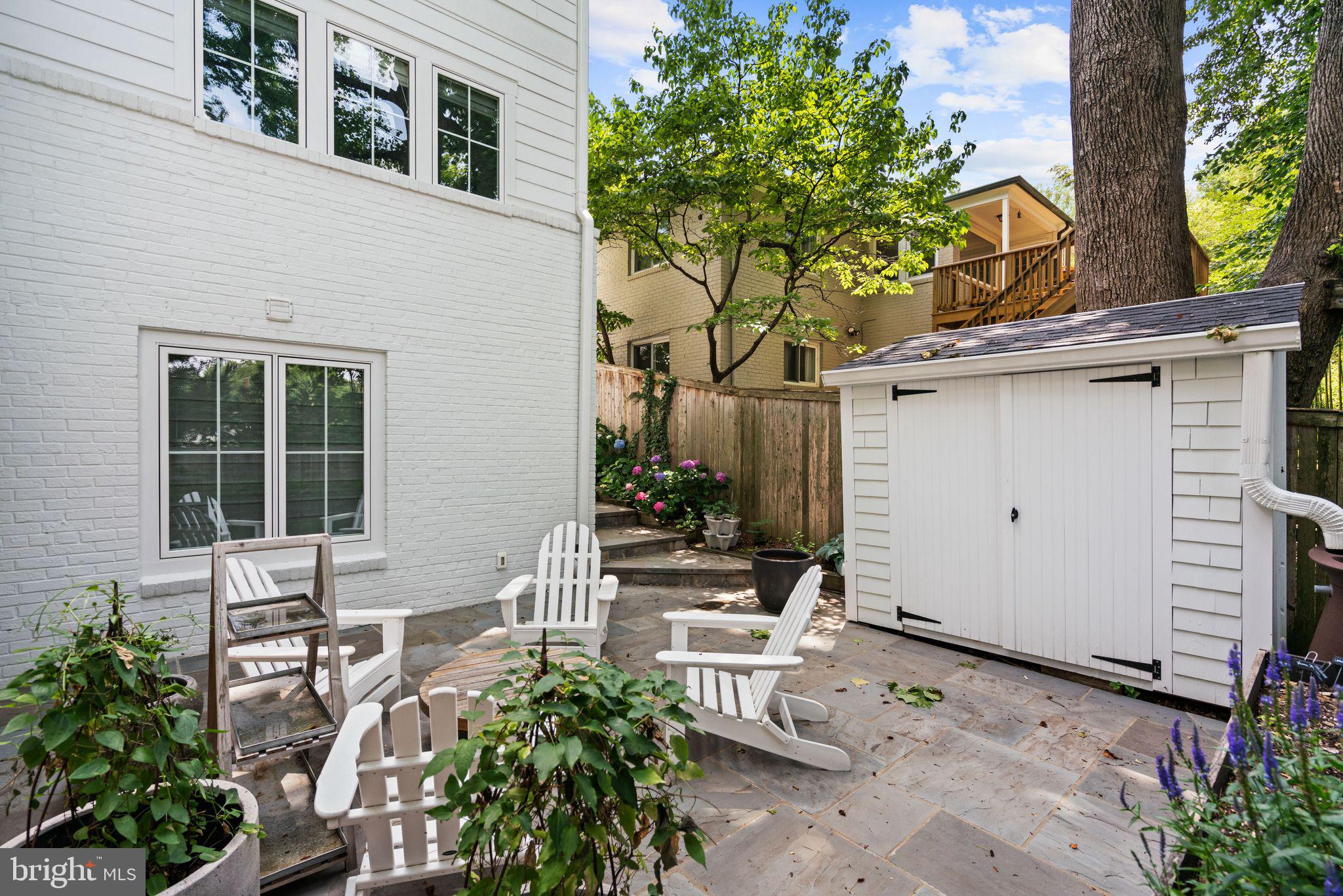 WESTGATE - Residential