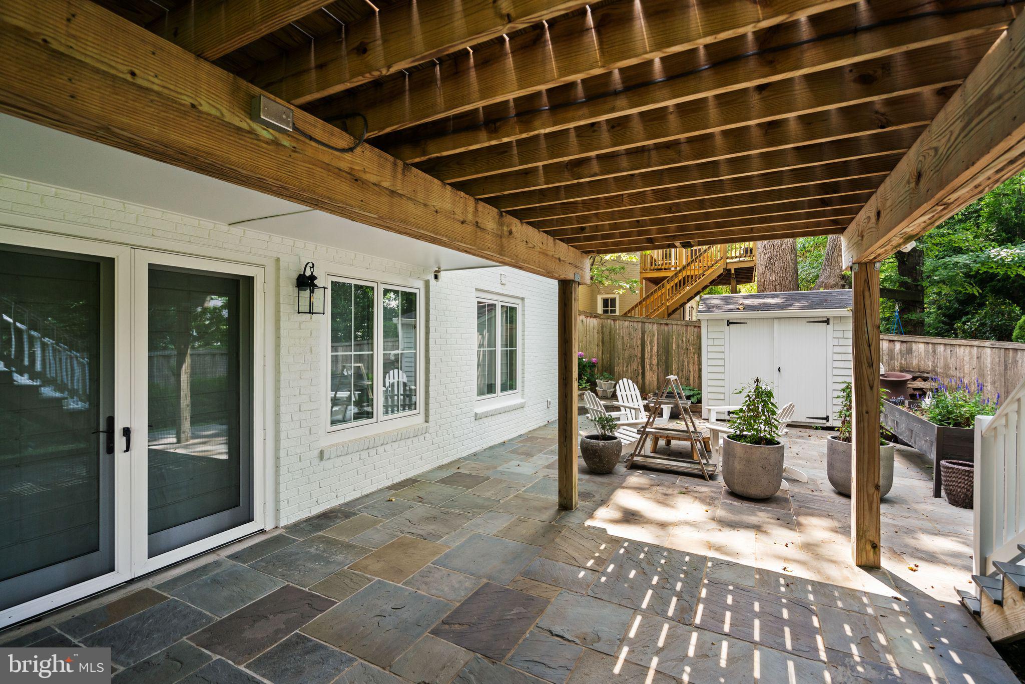 WESTGATE - Residential