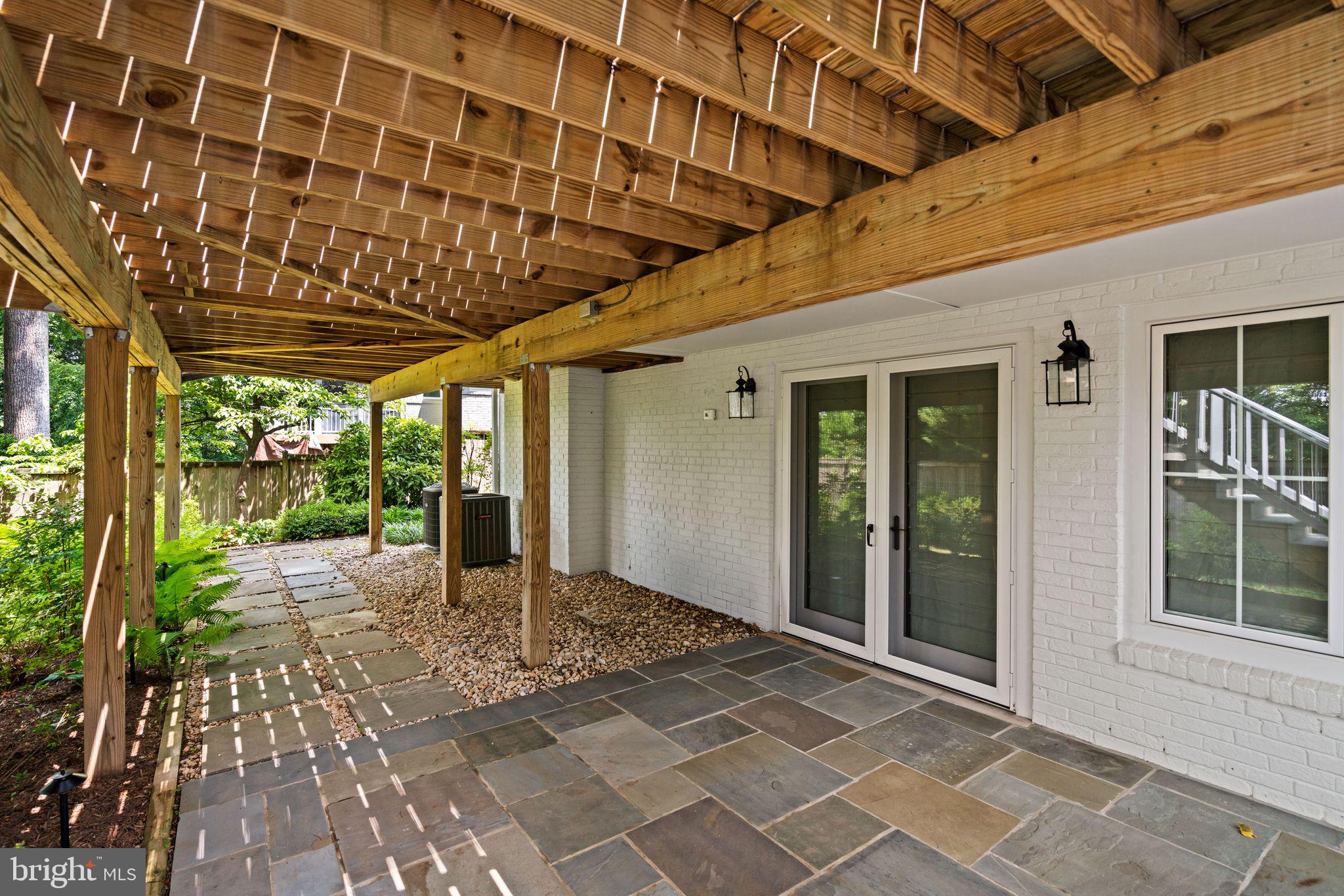 WESTGATE - Residential
