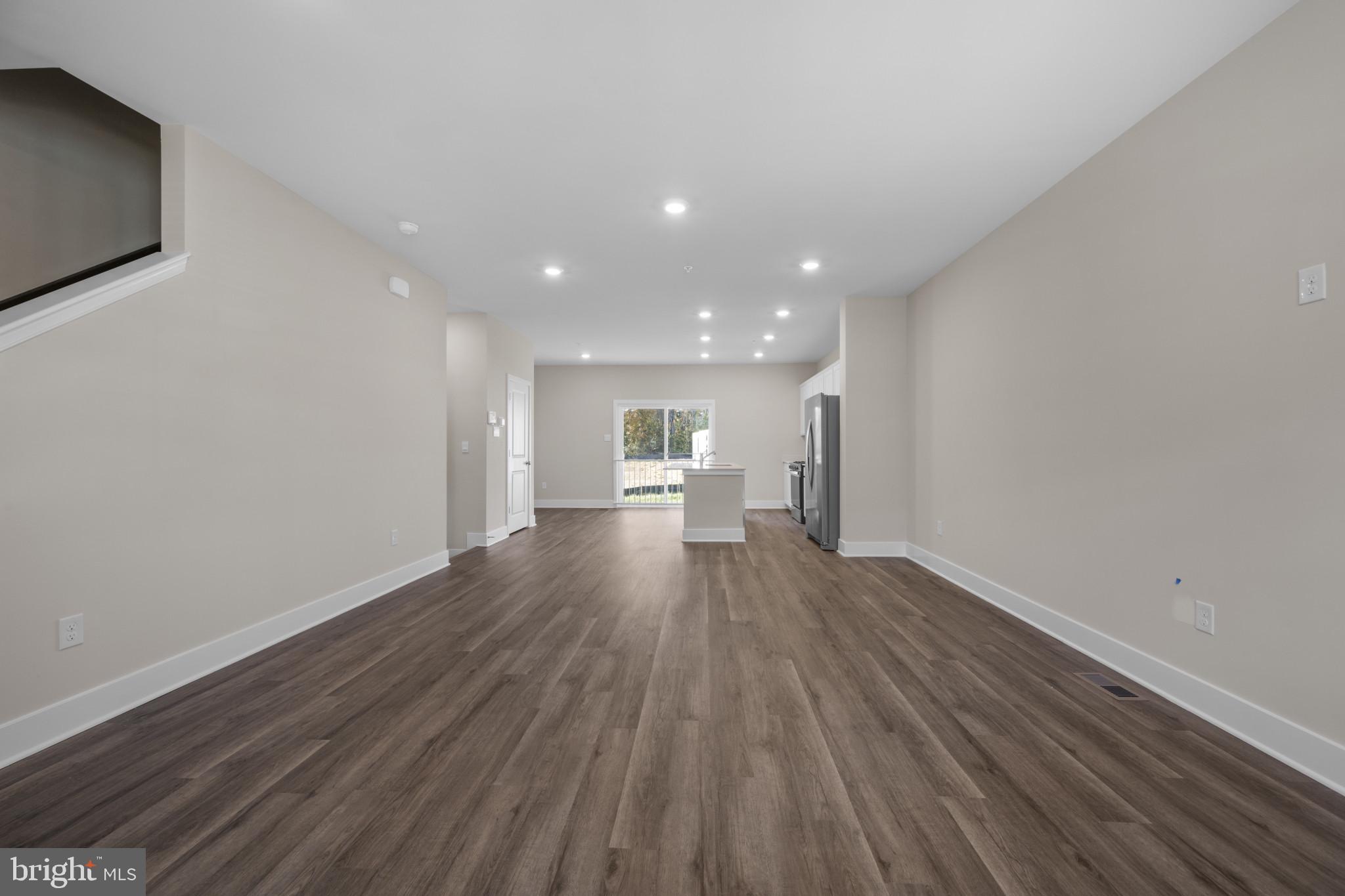 MAGNOLIA ESTATES - Residential
