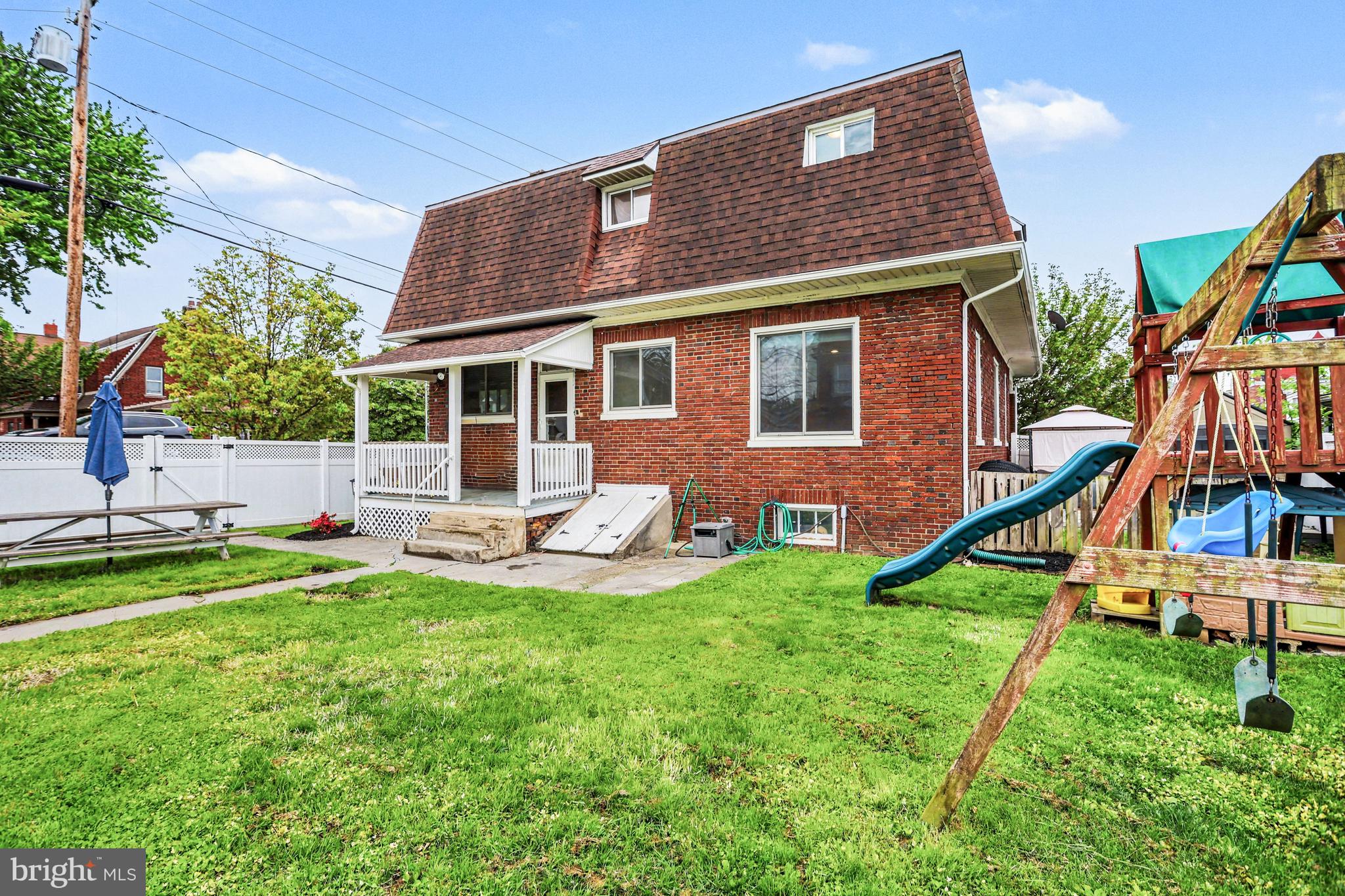 COLUMBIA BOROUGH - Residential
