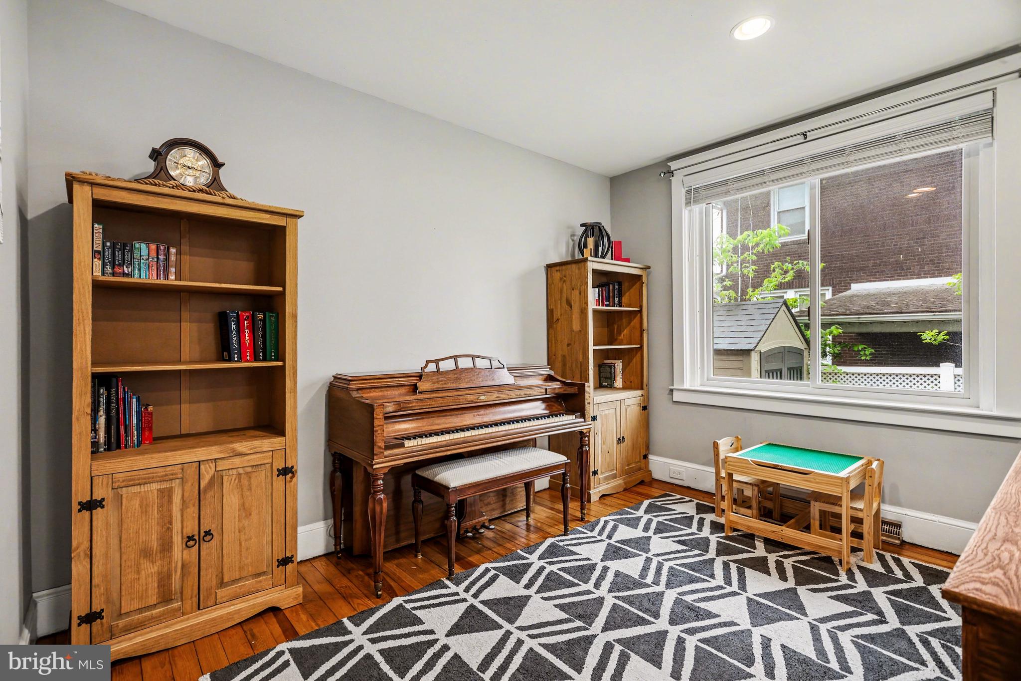 COLUMBIA BOROUGH - Residential