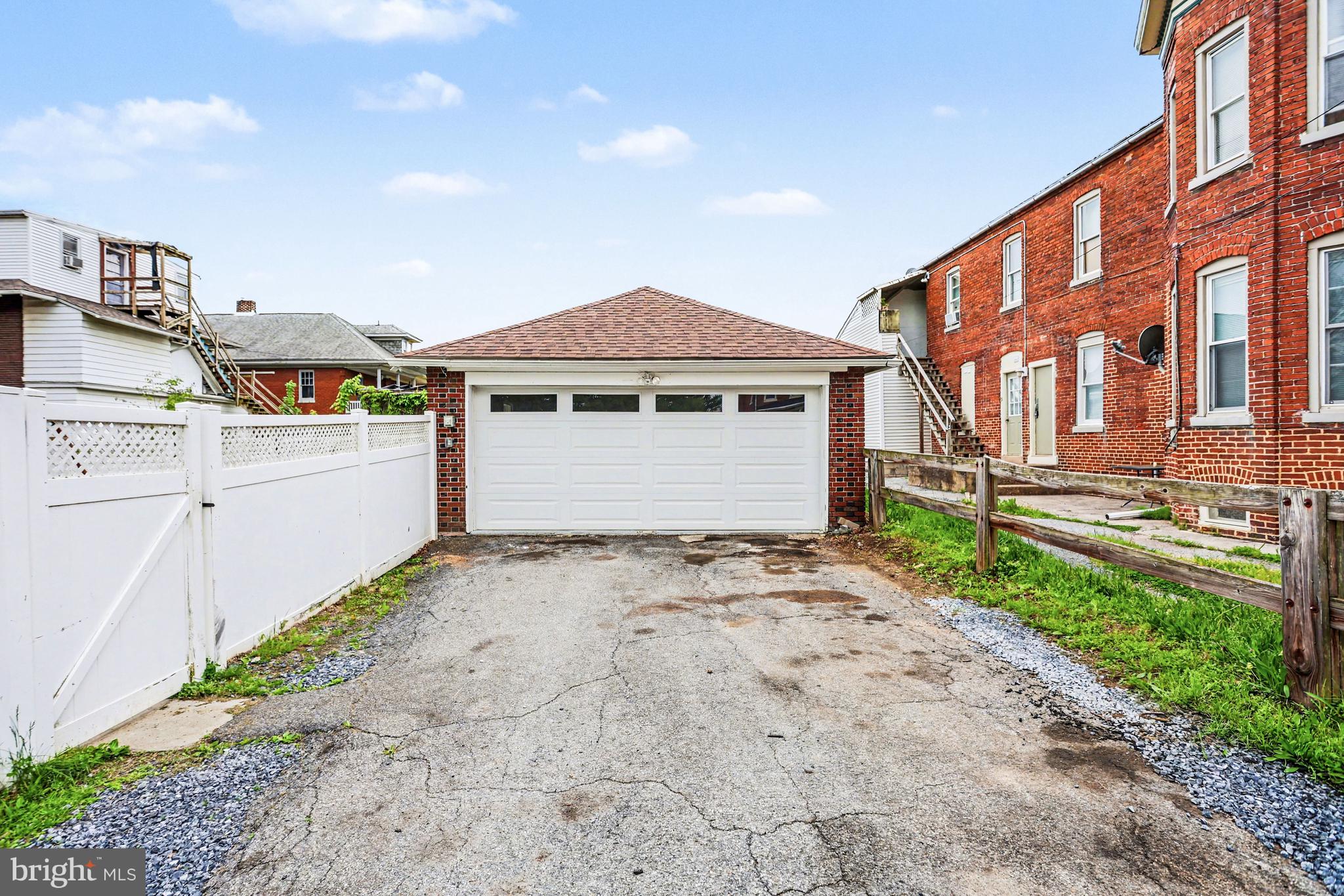 COLUMBIA BOROUGH - Residential