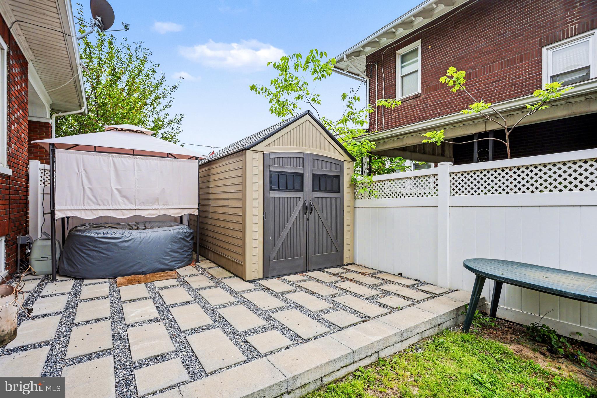 COLUMBIA BOROUGH - Residential