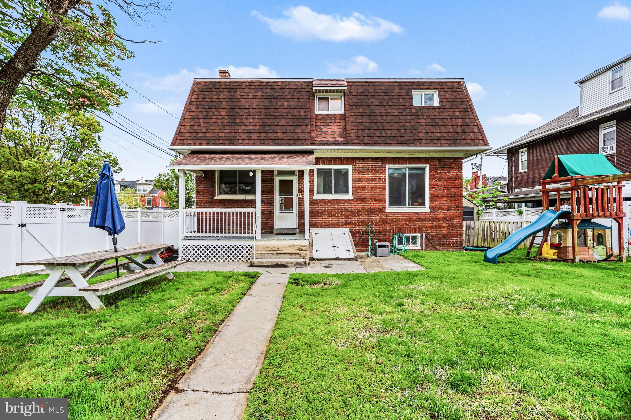 COLUMBIA BOROUGH - Residential