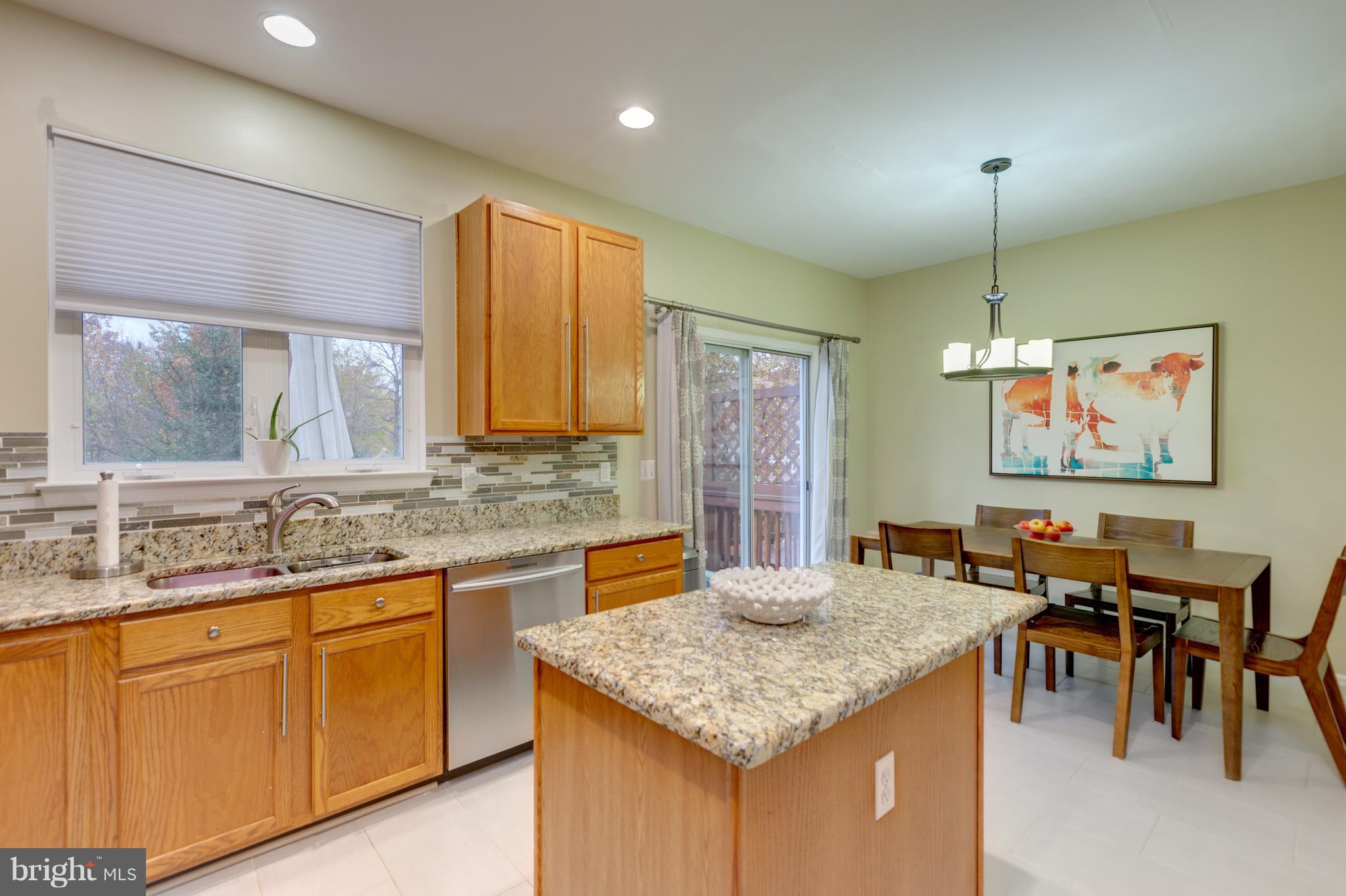 KINGSTOWNE - Residential