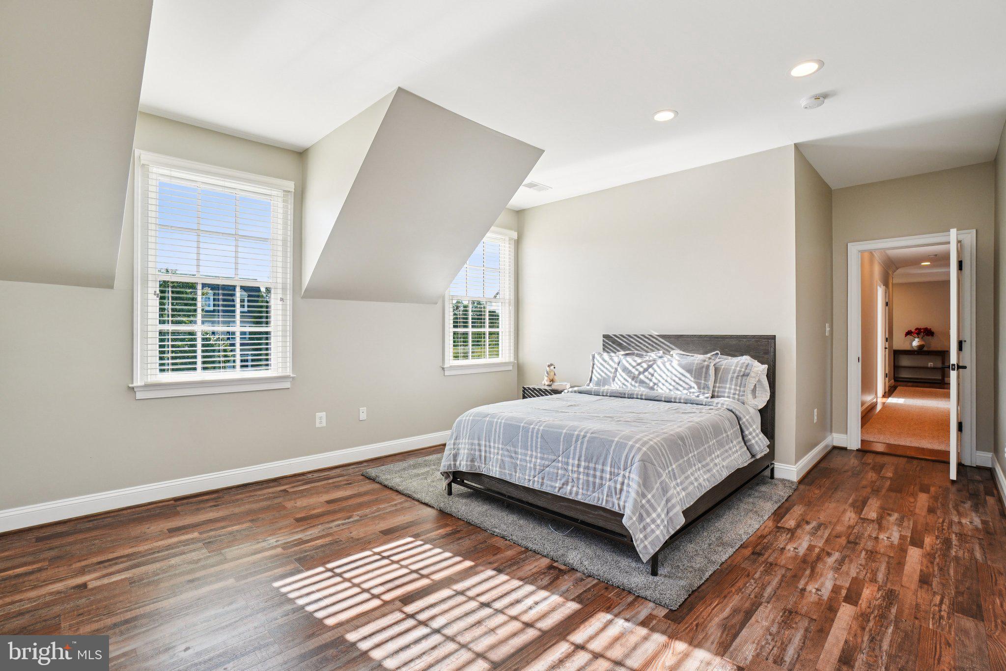 GOOSE CREEK BEND - Residential