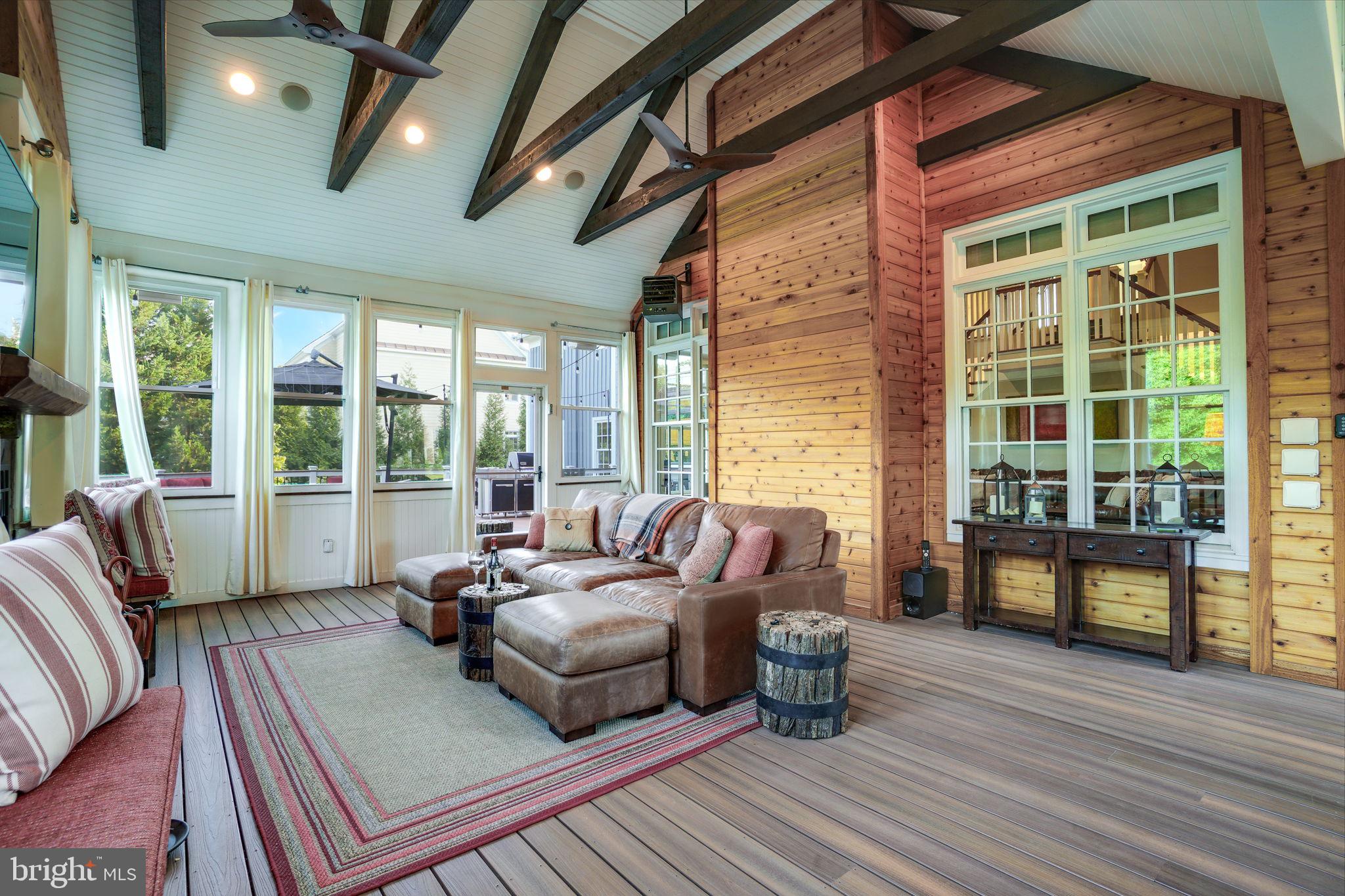 GOOSE CREEK BEND - Residential