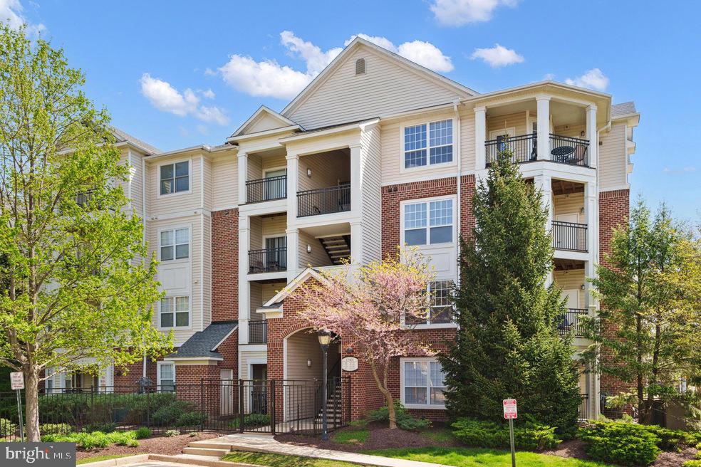 BRYSON AT WOODLAND PARK - Residential