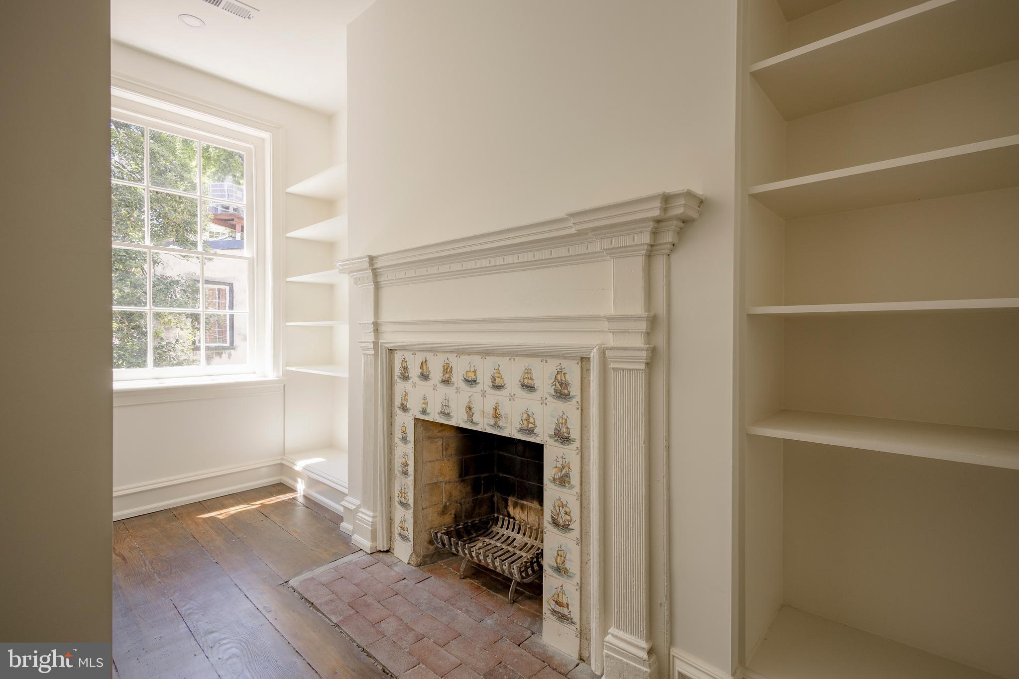 SOCIETY HILL - Residential
