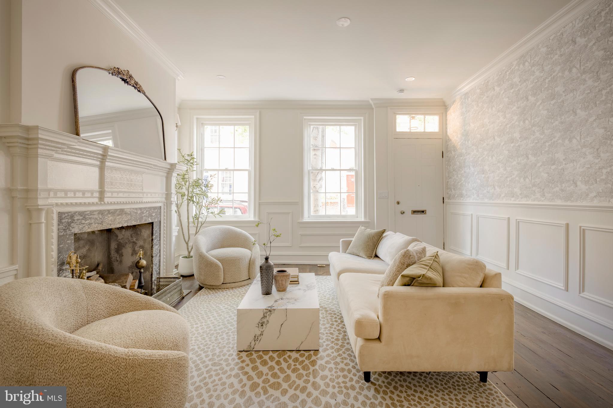 SOCIETY HILL - Residential