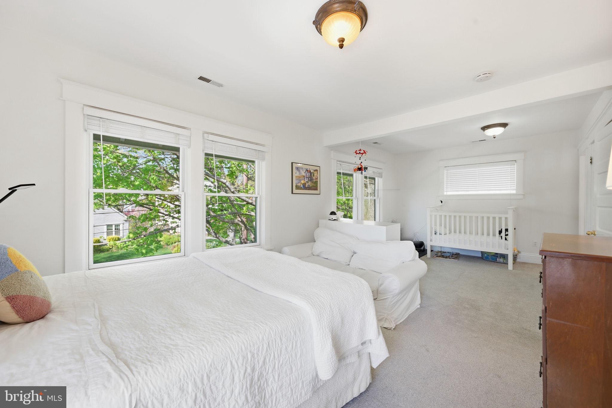 NORWOOD HEIGHTS - Residential