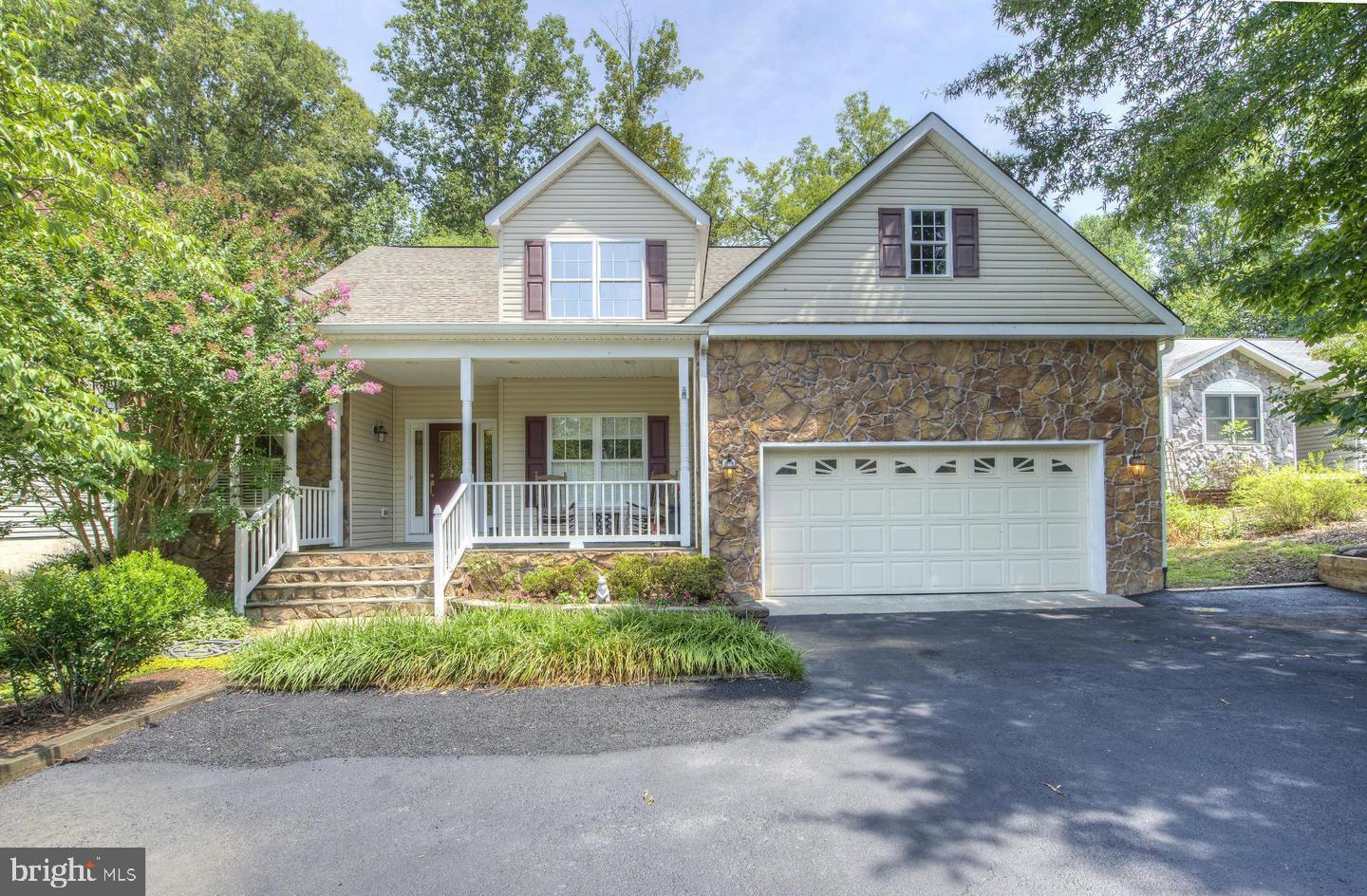 KELLYS LANDING - Residential
