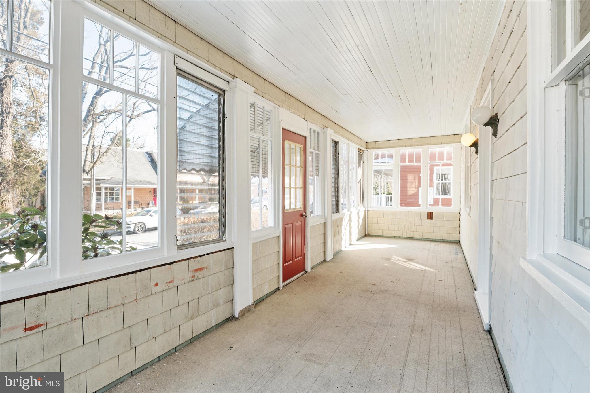 WEST ANNAPOLIS - Commercial Sale