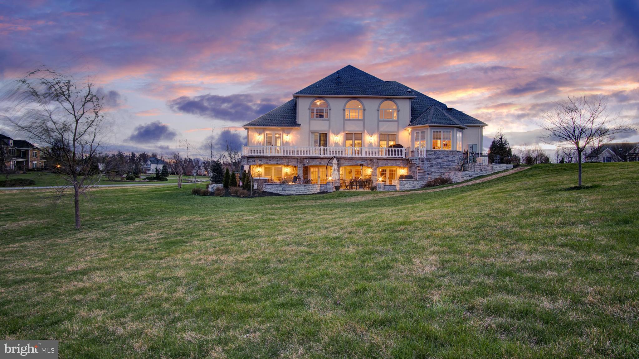 CLARENDON - Residential