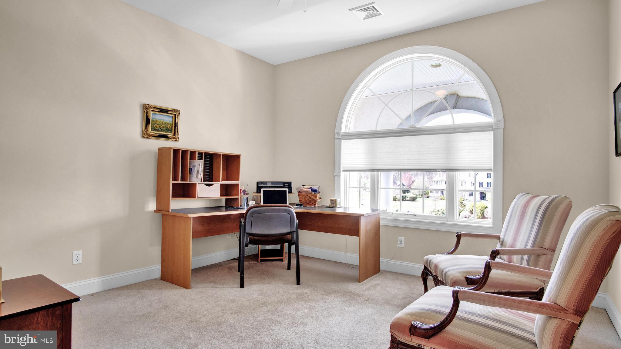 CLARENDON - Residential
