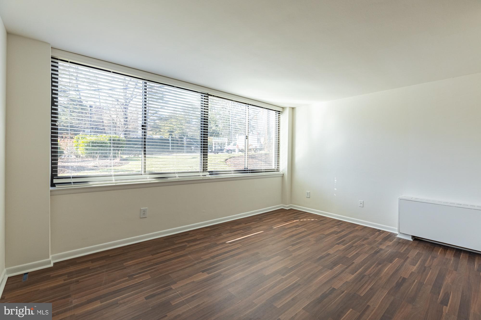FALLS CHURCH CITY - Residential Lease