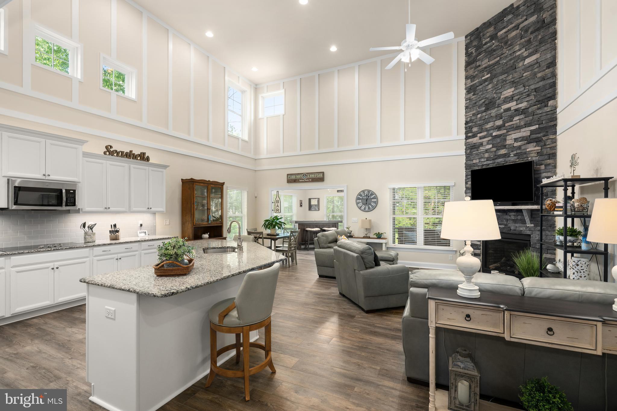 SALT POND - Residential