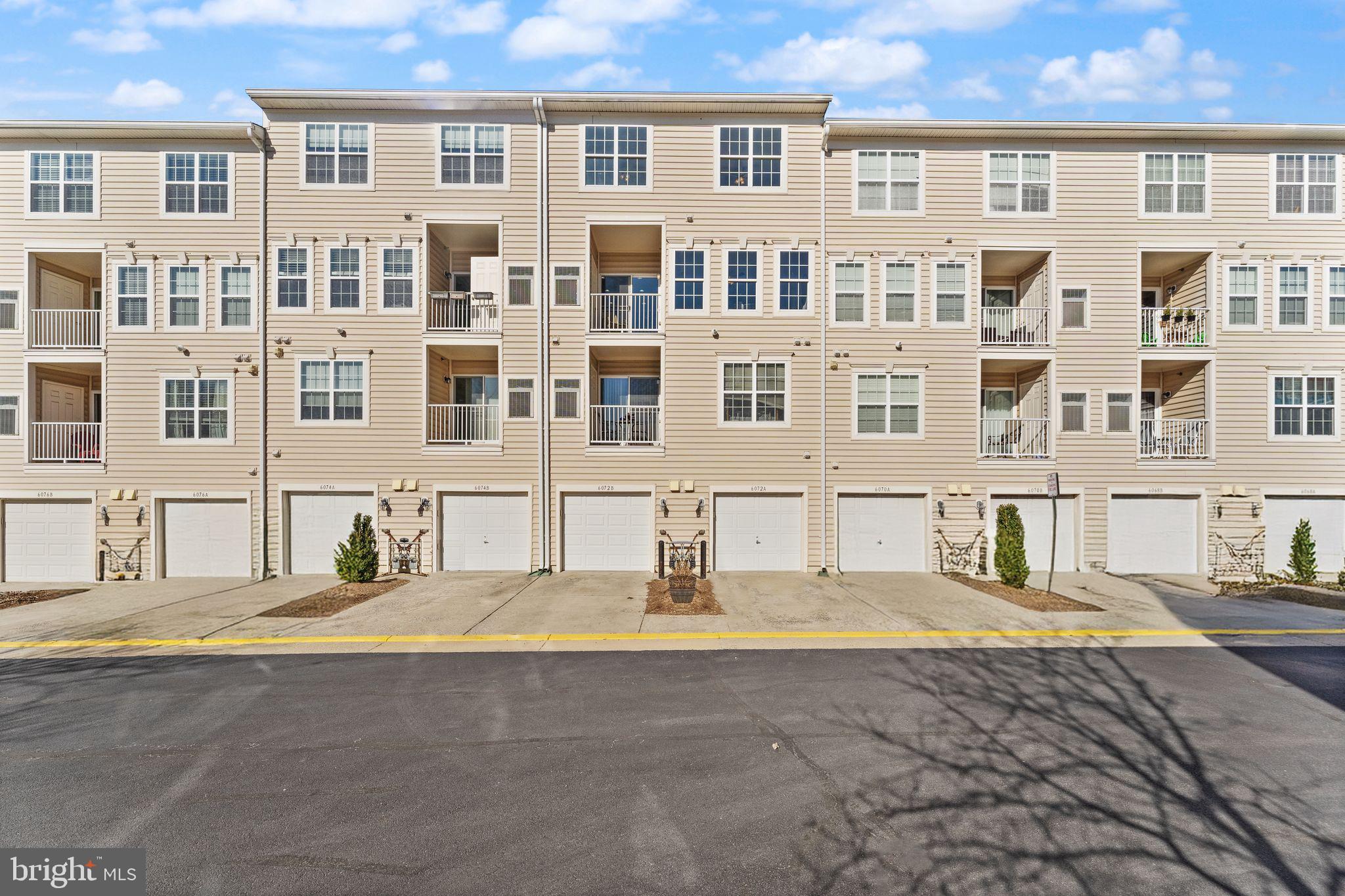 CENTREVILLE CROSSING - Residential