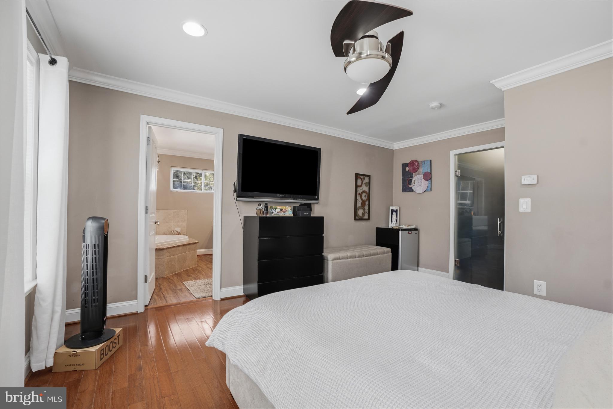 CONNECTICUT AVENUE ESTATES - Residential