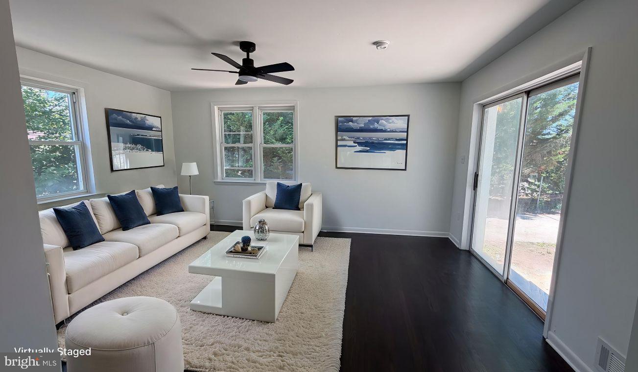 GLENARDEN - Residential