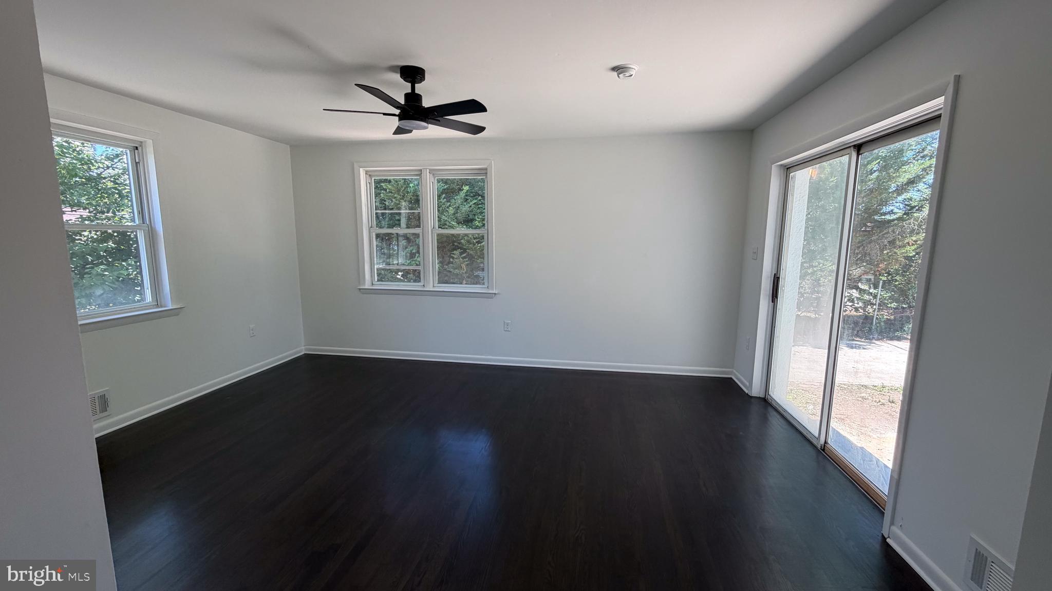 GLENARDEN - Residential