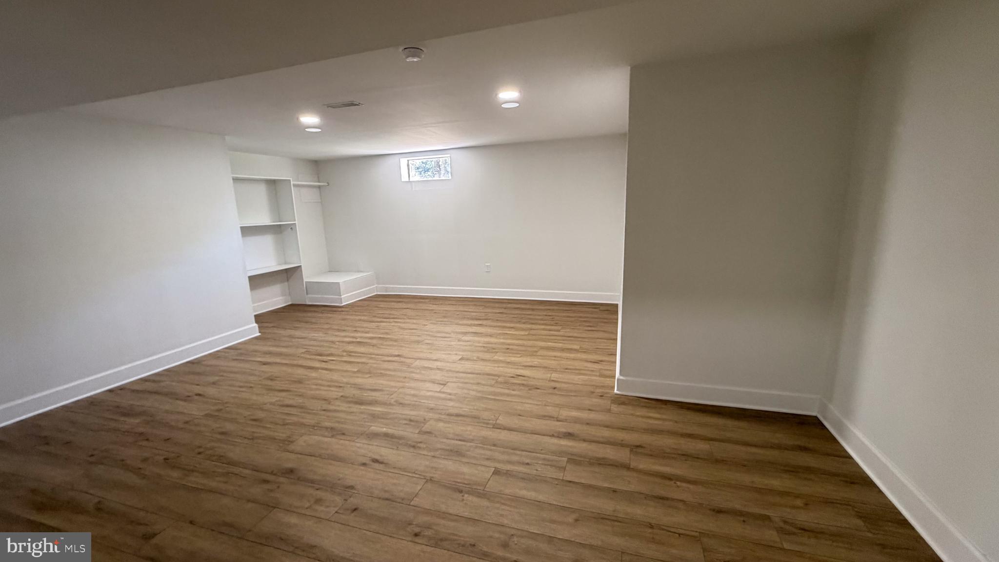 GLENARDEN - Residential