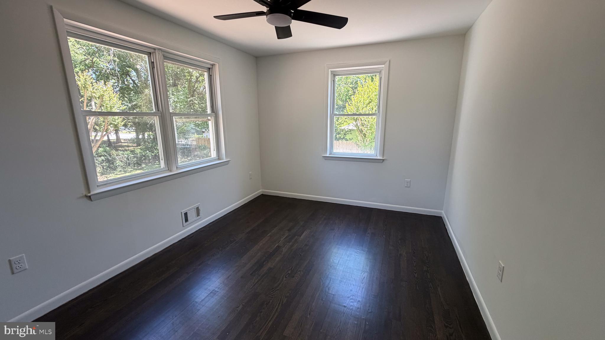 GLENARDEN - Residential