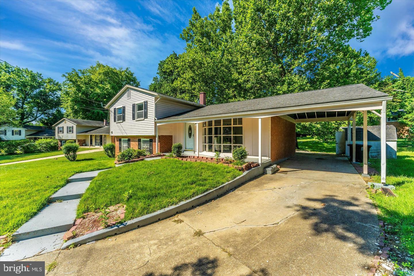 TEMPLE TERRACE - Residential