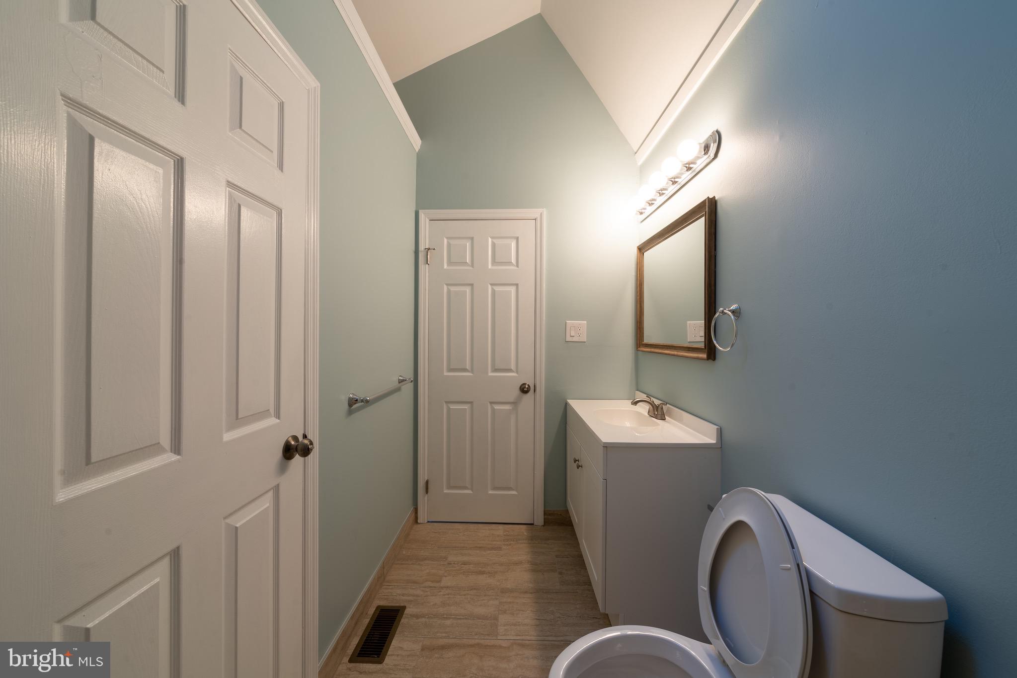 VILLAGE GREEN - Residential Lease