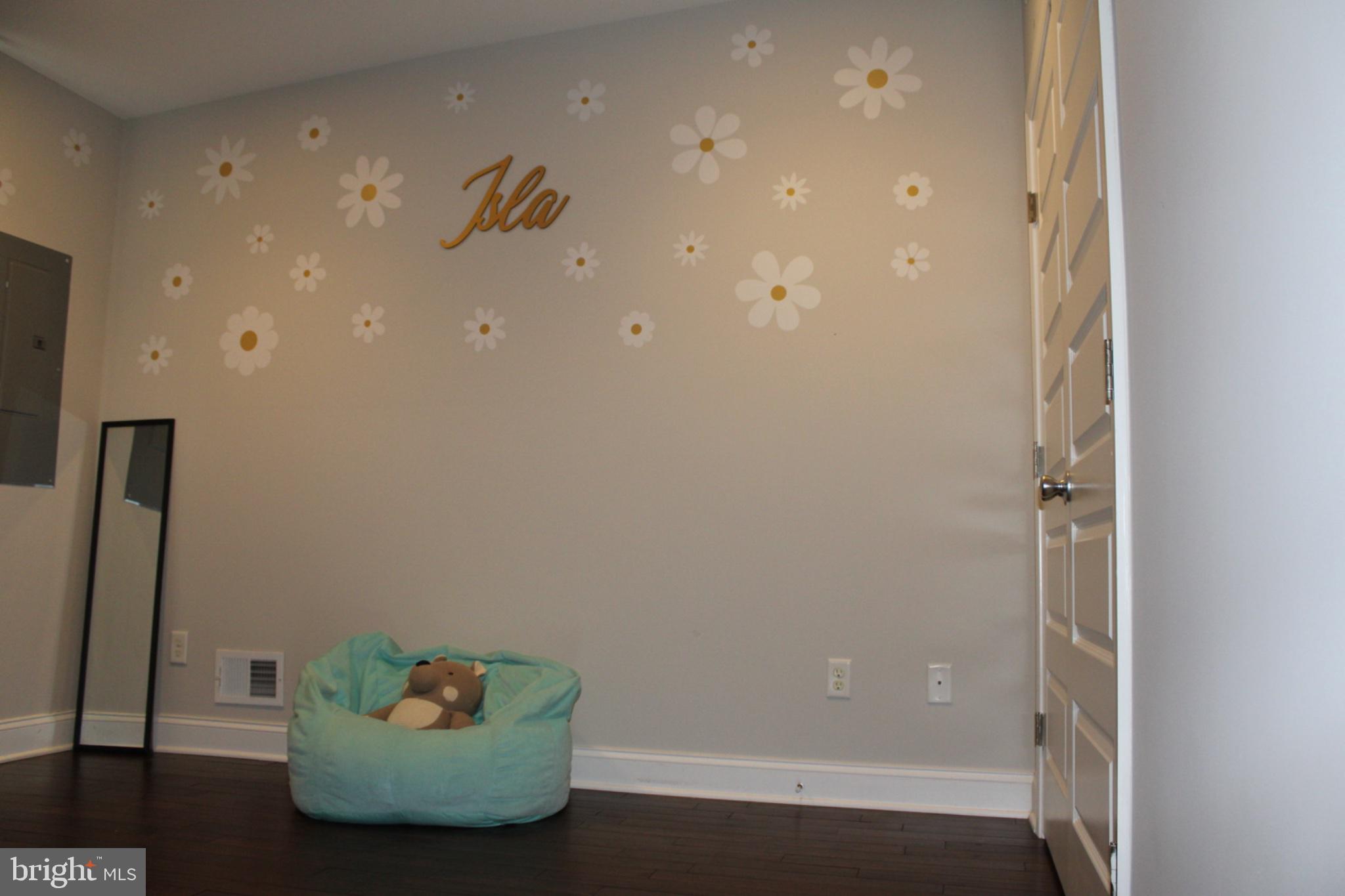 HIGHLANDTOWN - Residential